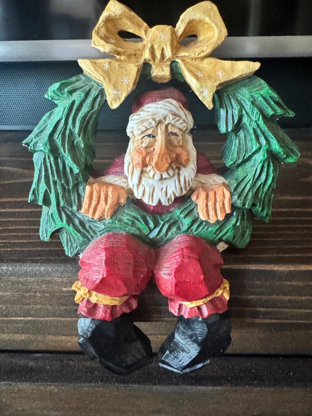 David Frykman Wrapped in Christmas Cheer Santa Shelf Sitter DF1152 2001 RETIRED